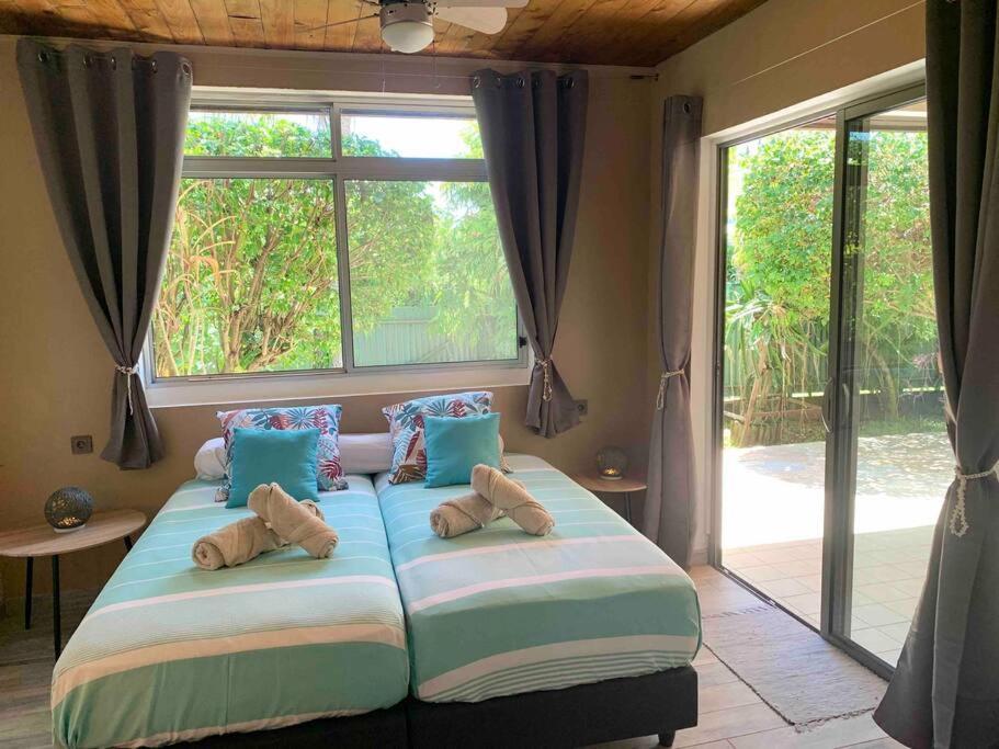 Villa Hoama Lodge Moorea Teavaro Exteriör bild