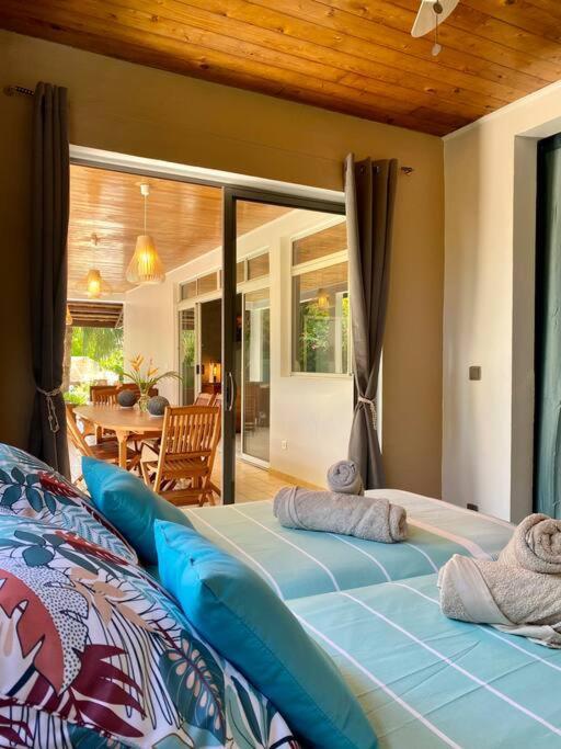 Villa Hoama Lodge Moorea Teavaro Exteriör bild